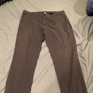 Lululemon commission pants size 38